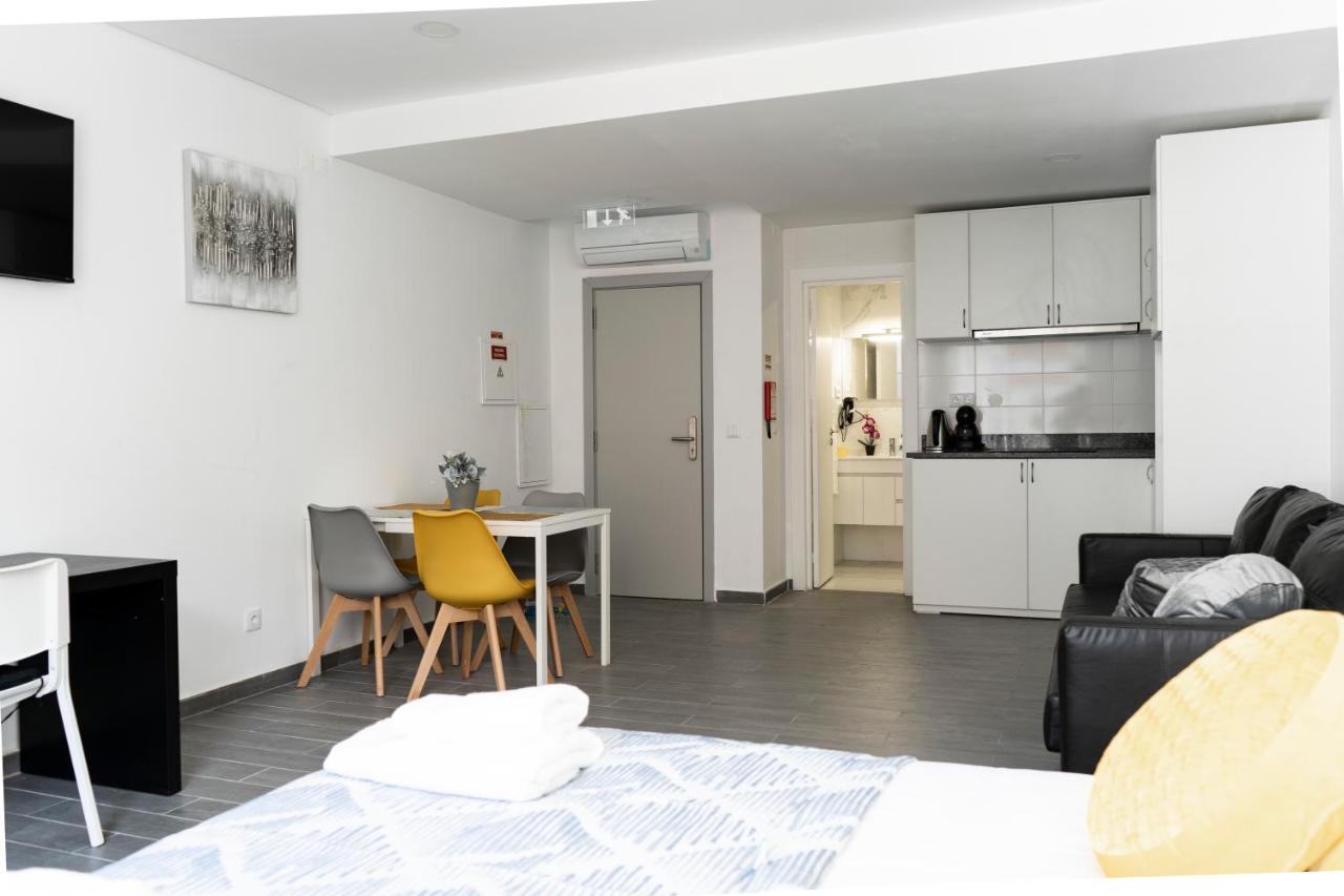 Almada Downtown 303 Apartment Порто Екстериор снимка